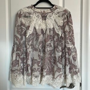 Pretty loft blouse, cream, grey, dusty rose paisley